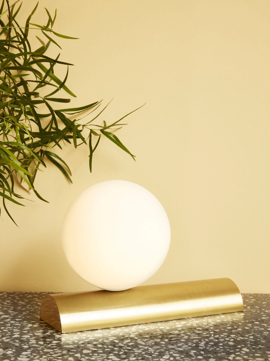 Lampe de Table Gold DESIGN- Hübsch